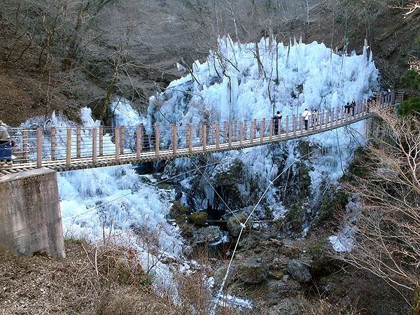尾ノ内百景氷柱